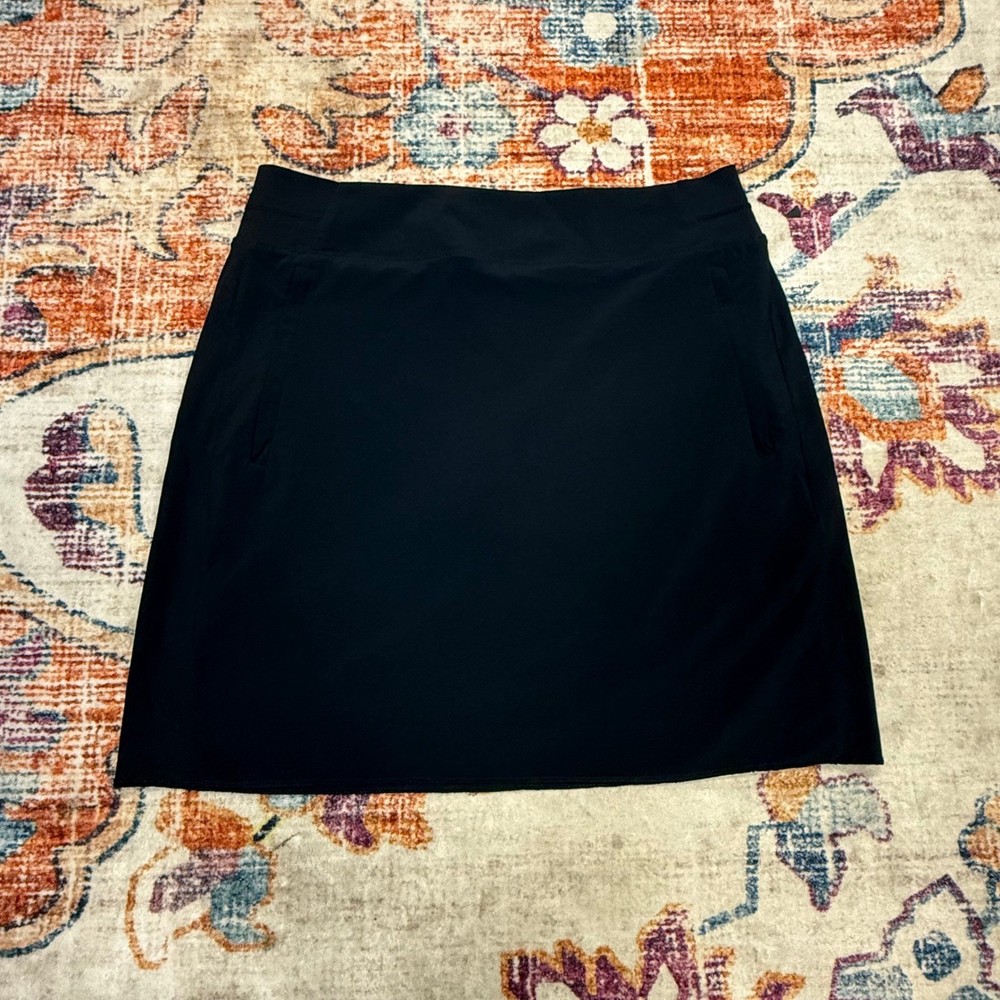 Athleta Black Brooklyn Athletic Skirt Shorts Skort Pockets Zip Size 10