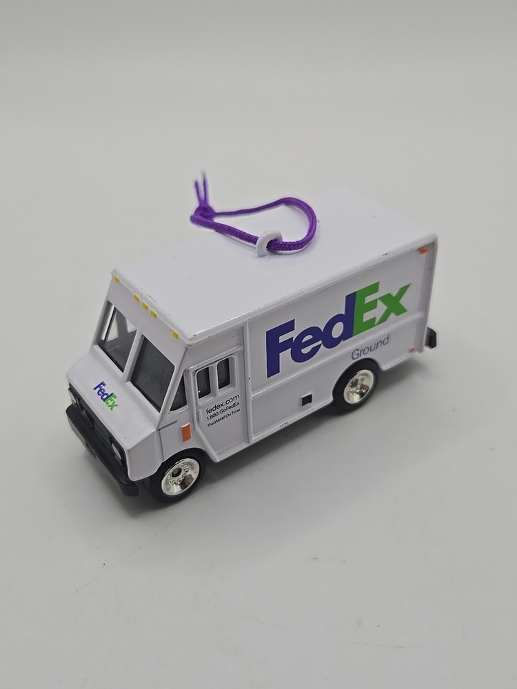 Mini Fedex Truck Van Model Toy 7.5 CM Length Wheel Flaw Collection Status Gift