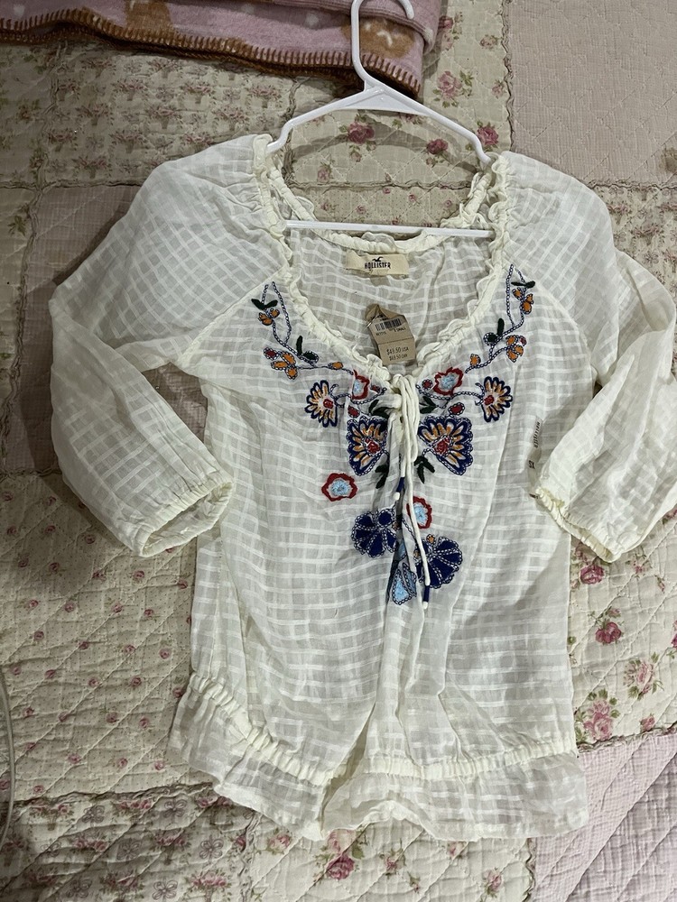 BRAND NEW NWT Vintage Hollister Top Size Xs