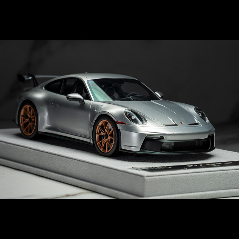 Rare Fuelme 1:18 Porsche 911 992 GT3 Diecast in GT Silver Limited to 10pcs