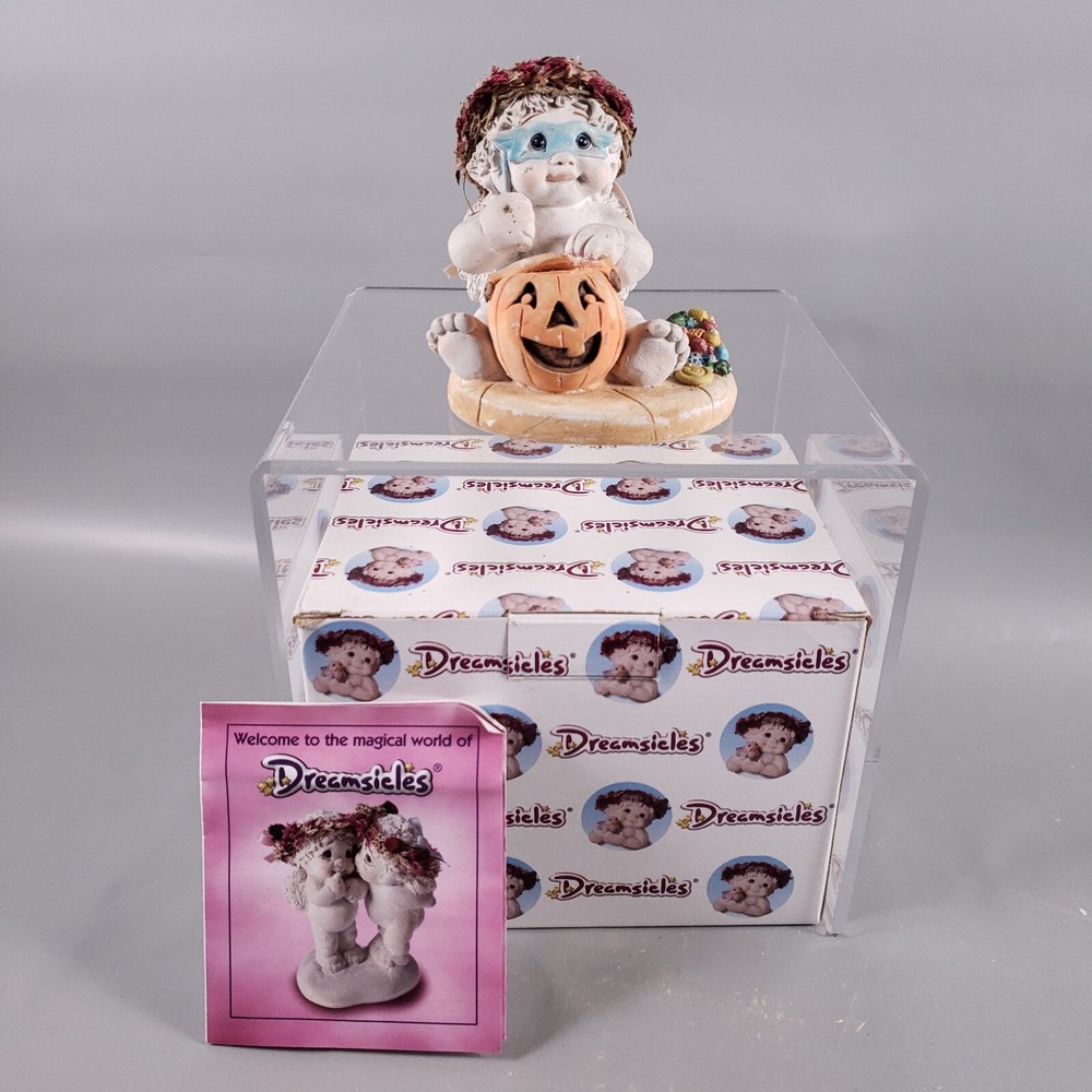 Vintage 1998 Halloween Dreamsicles Figurine by Kristin October Calendar Collectible