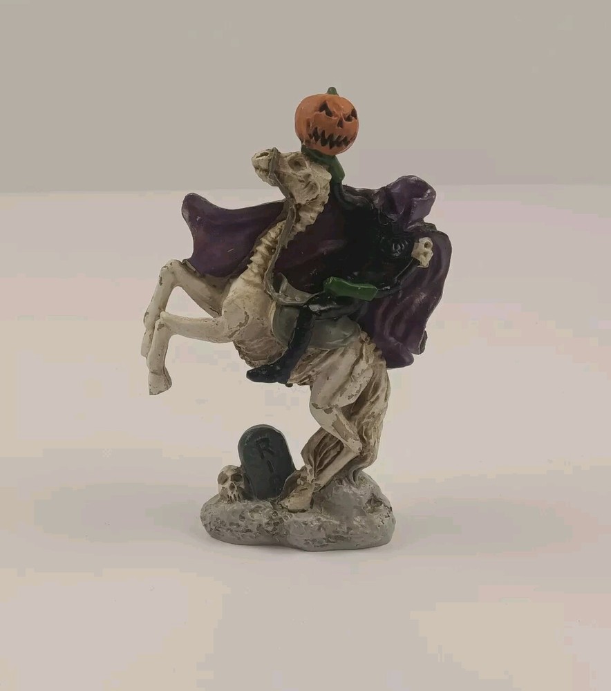 LEMAX Spooky Town Headless Horseman Halloween Figure with Pumpkin Head and Horse
