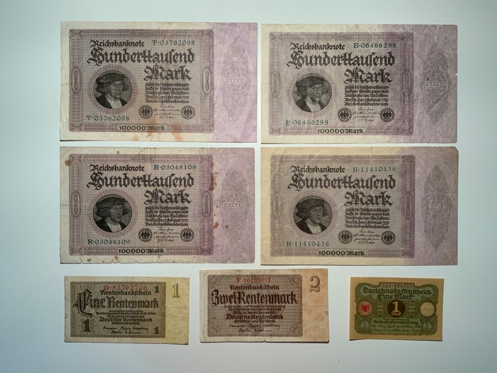Vintage banknote lot from Germany.