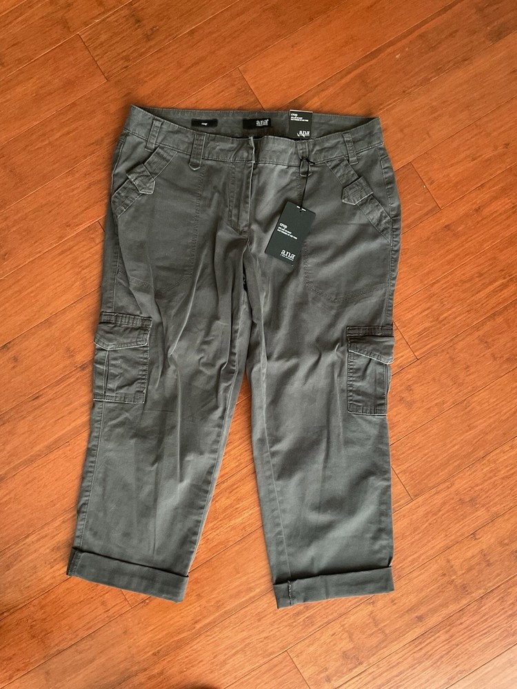 ANA Brown New NWT Women's Capri Style Cargo Pants Size 12 Y2K