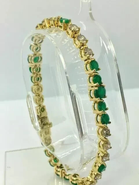 8Ct Lab-Created Green Emerald Diamond Tennis Bracelet in 14K Gold