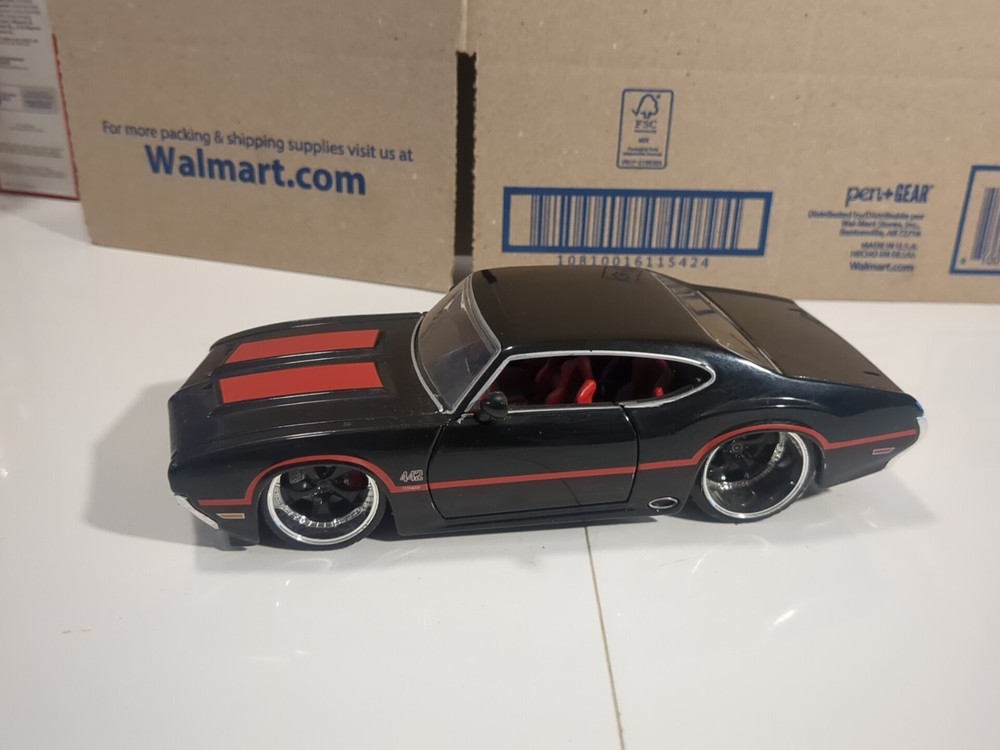 JADA Toys BIGTIME Muscle 1970 OLDSMOBILE 442 Black 1:24 Scale diecast No Box