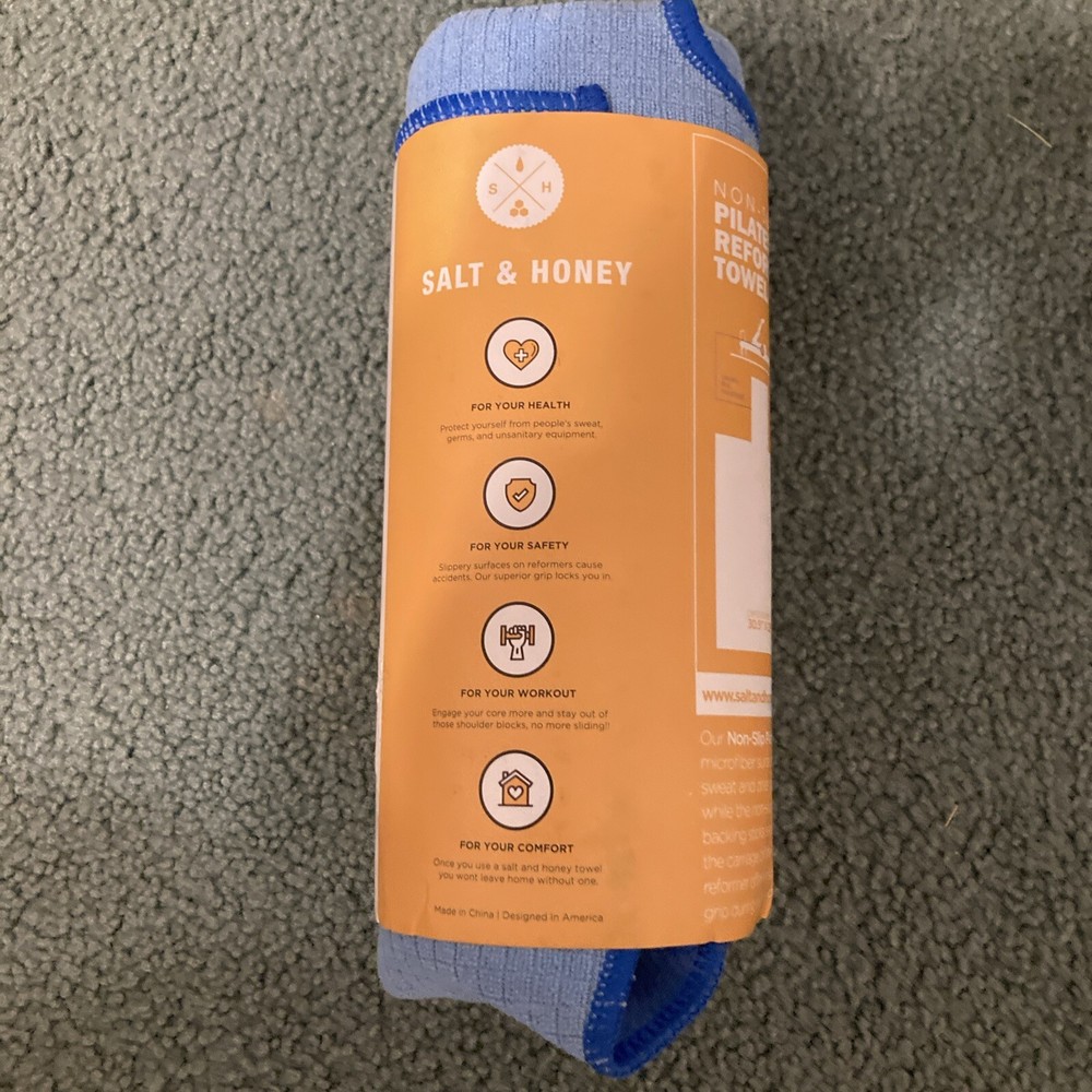 NEW Salt & Honey Non-Slip Pilates Reformer Towel and Workout Mat - Blue