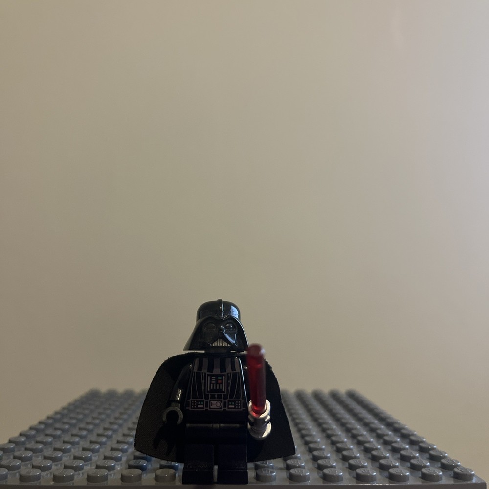 LEGO Star Wars Darth Vader Minifigure Death Star Torso Sith sw0209 - 1H