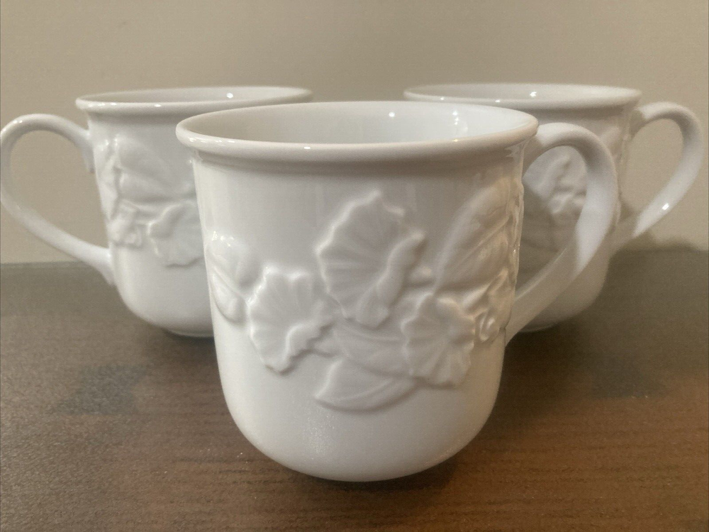 LENOX Casual Images GARDEN VINES - - Lot of 3 MUGS