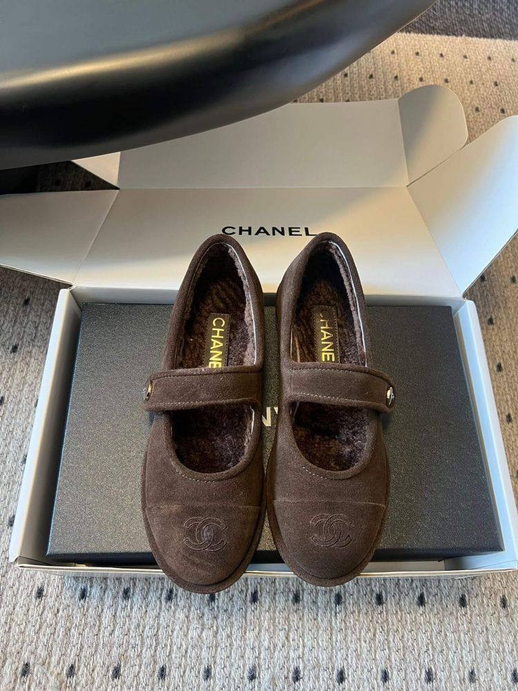 Chanel Mary Jane Ballet Flats Suede Shoes Size 38 Brown