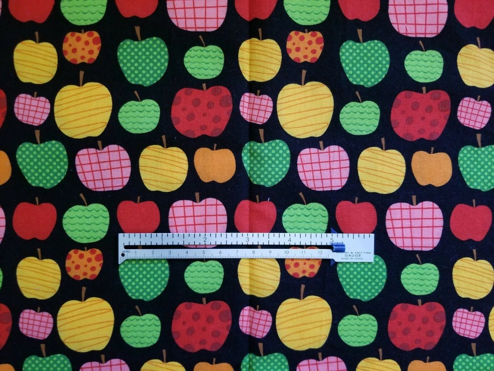 BACK TO SCHOOL APPLES COTTON FABRIC BTY **SEE DESCRIPTION**-image