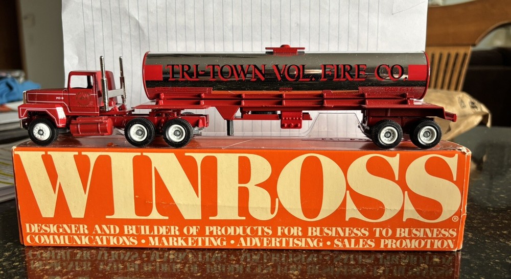 WINROSS 1988 Tri-Town Vol Fire Co Tanker Tractor Trailer NIB
