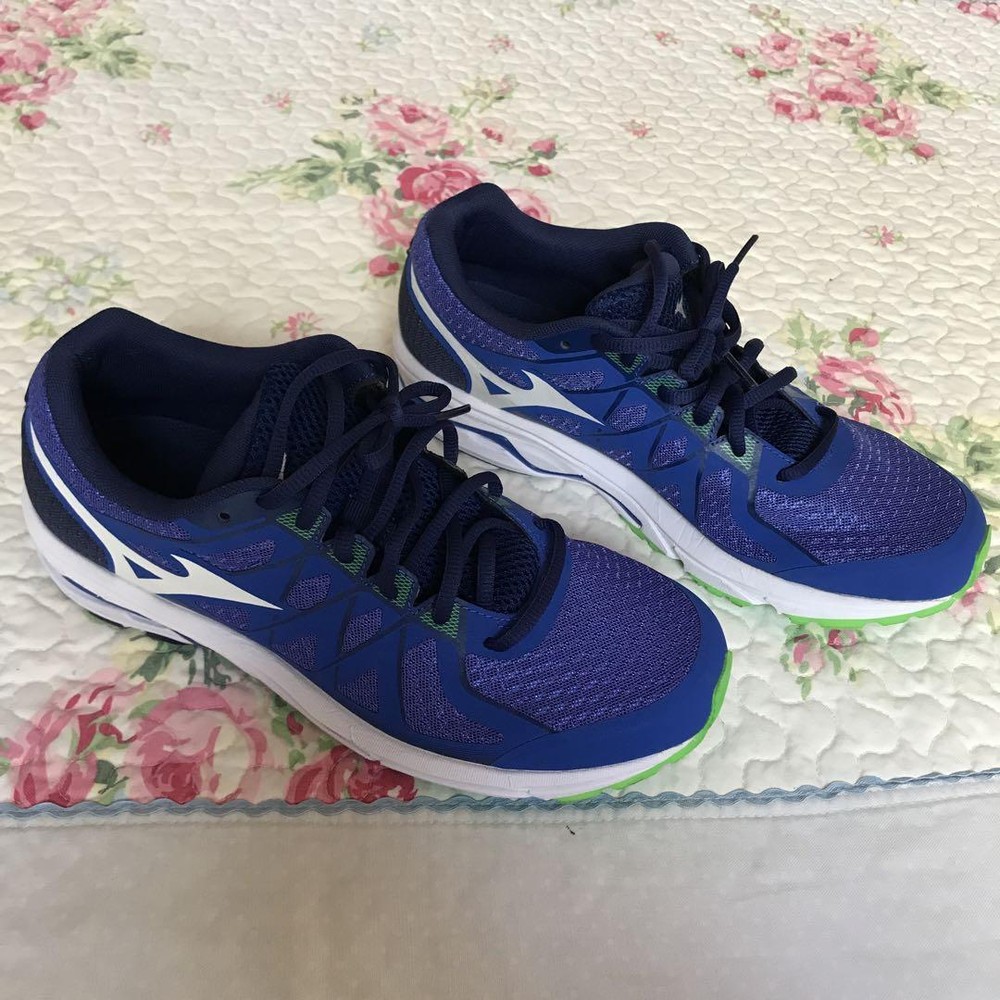 Mizuno Wave Sneakers Running Casual Town Size US8