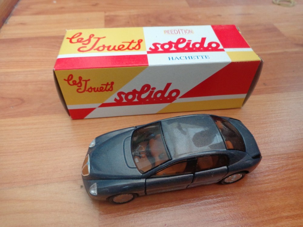 МАСШТАБ 1/43 HACHETTE SOLIDO CLASSIC 1998 LANCIA ДИАЛОГОС СЕРЫЙ ЛИТОЙ АВТОМОБИЛЬ