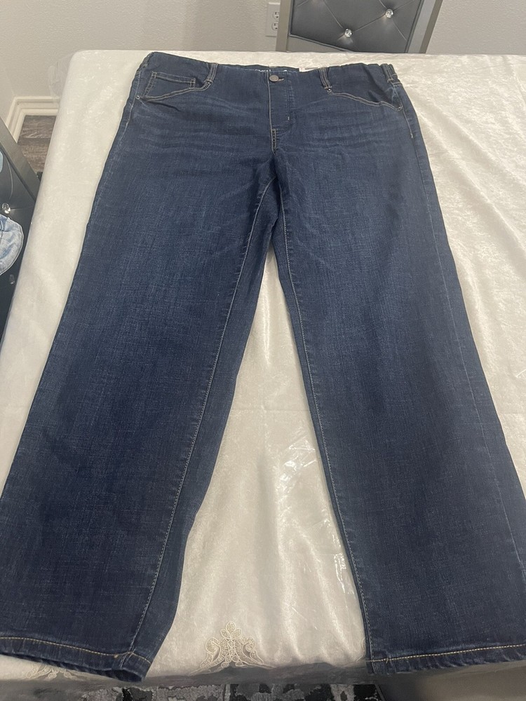 Time and Tru Womens Mid Rise Straight Leg Pull On Jeans XL 16-18 New