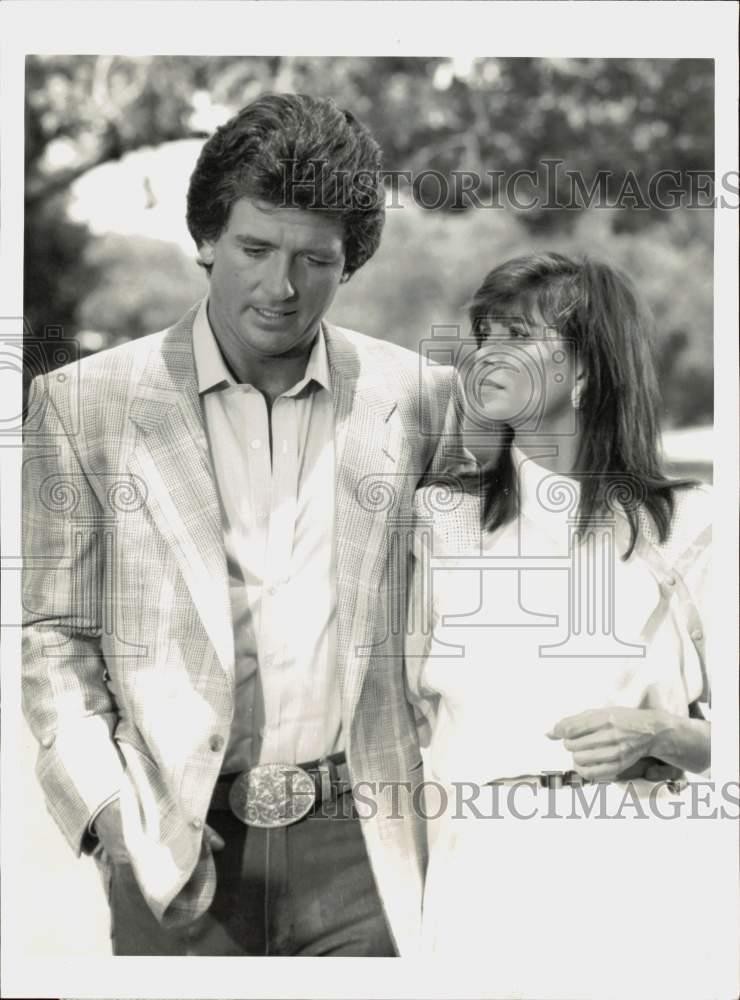 1986 Press Photo Actors Victoria Principal and Patrick Duffy of 