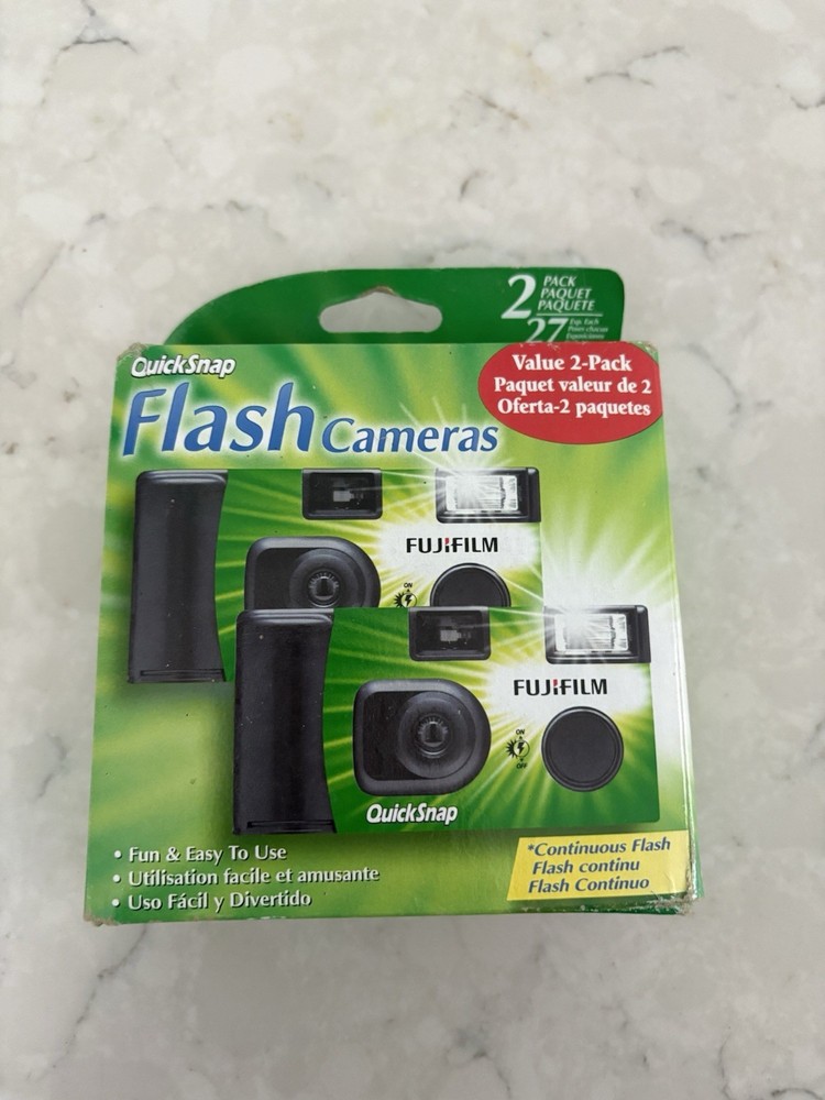 Fujifilm QuickSnap Flash 400 One-Time-Use Camera - Black