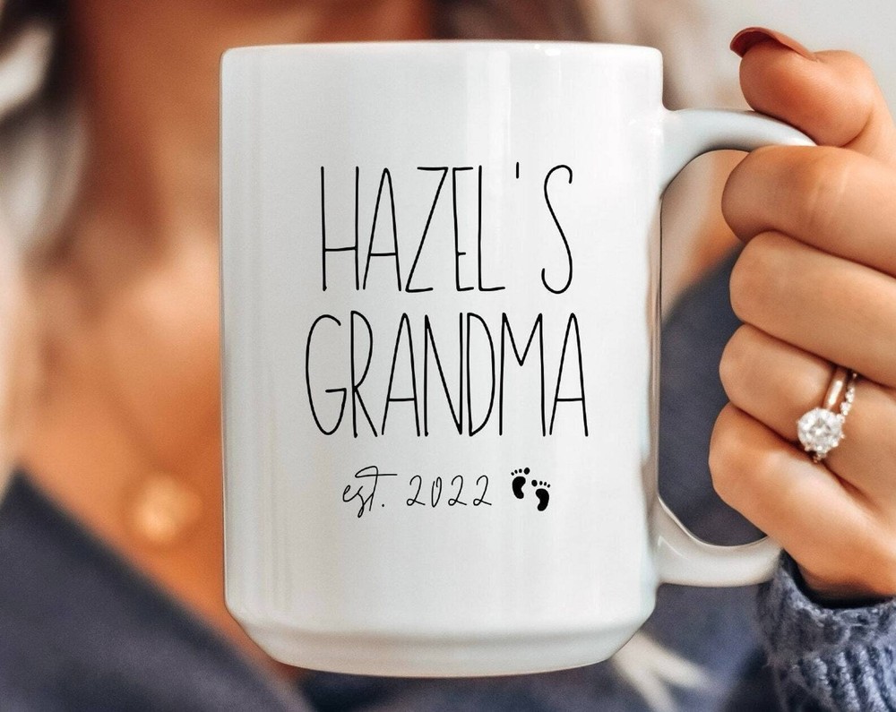 Custom First-Time Grandma Mug – Personalized New Grandma Gift for 2022  