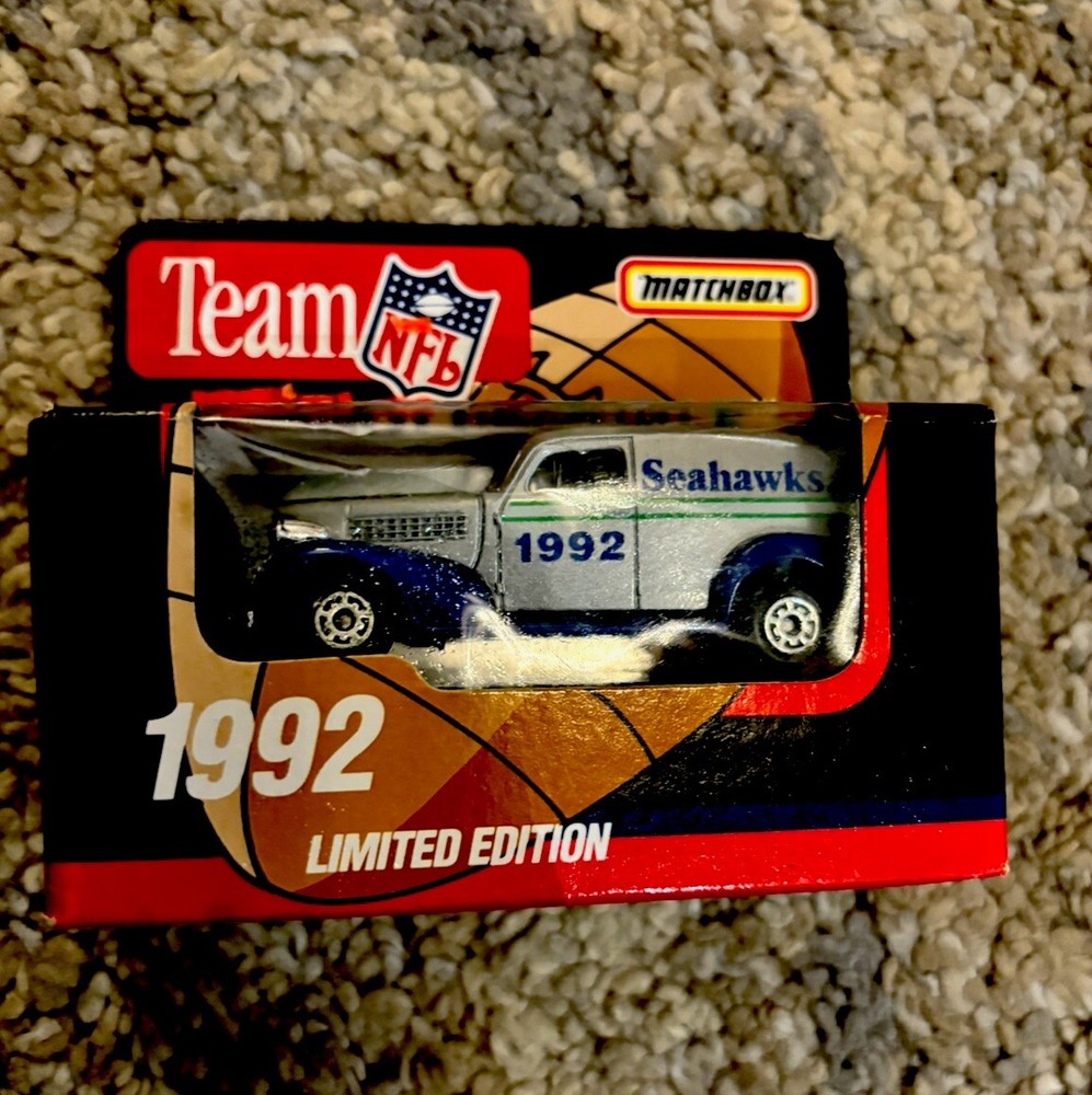 1992 Seattle Seahawks Matchbox NFL Team Collectibles Limited Edition Car NEW