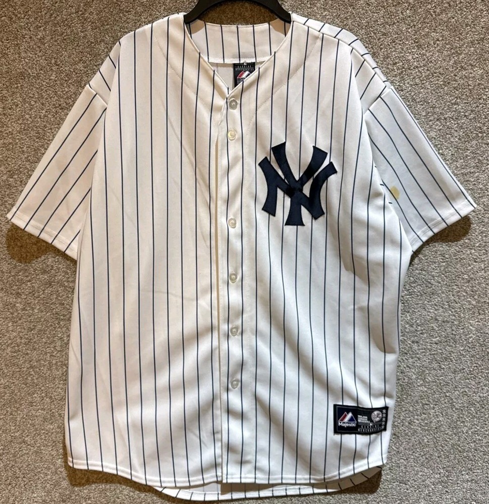 Majestic MLB Mens New York Yankees #42 Mariano Rivera Baseball Jersey Size XL