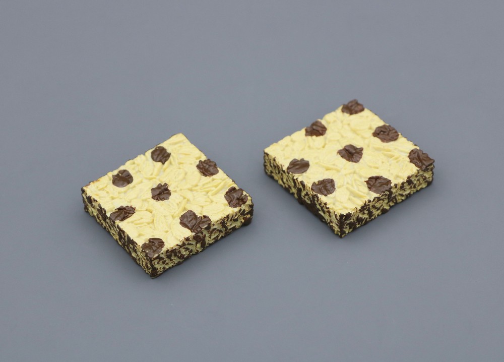 American Girl 2pcs Corinne Chocolate Chip Granola Bar for 18'' doll food dessert