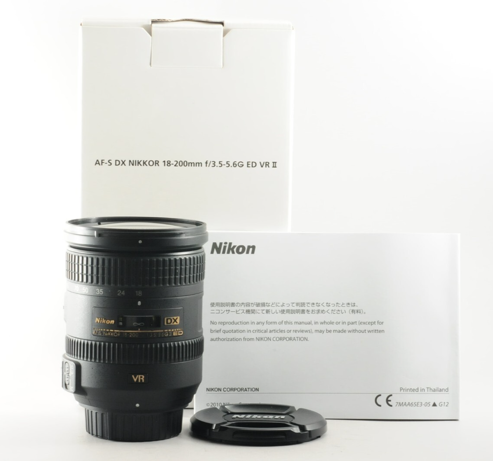 Nikon AF-S DX NIKKOR 18-200mm F3.5-5.6G ED VR II Zoom Lens 3629 MINT
