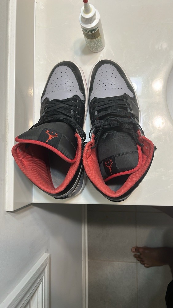 Size 12 Women's Shoes Lightly Worn Excellent Condition