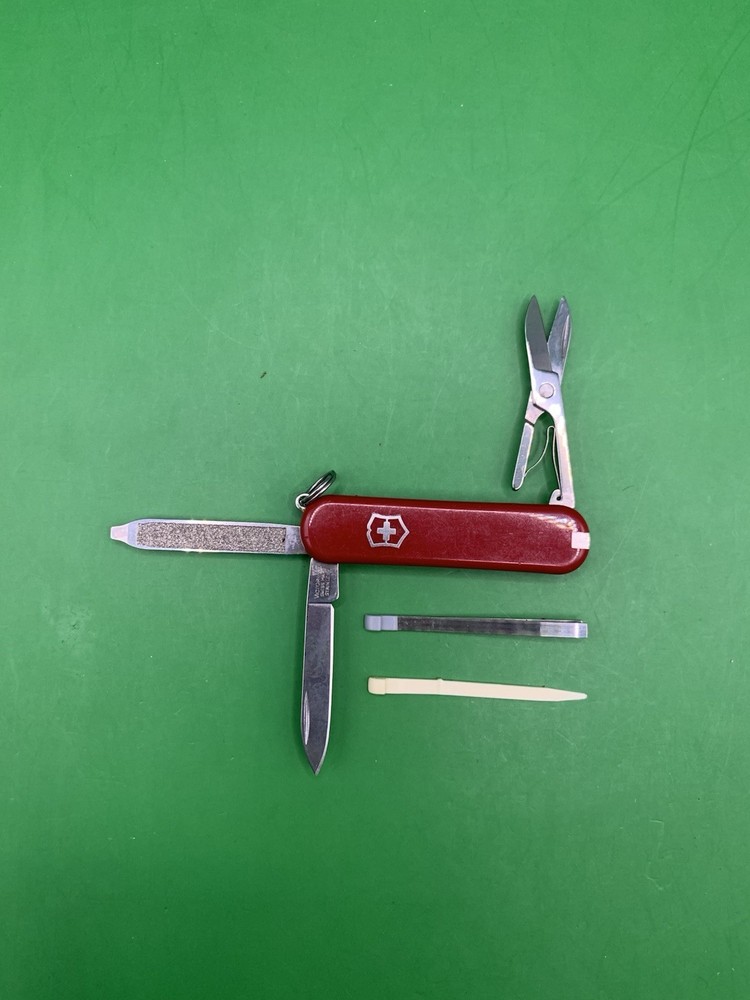 Victorinox 58mm Classic SD Swiss Army Knife in Red