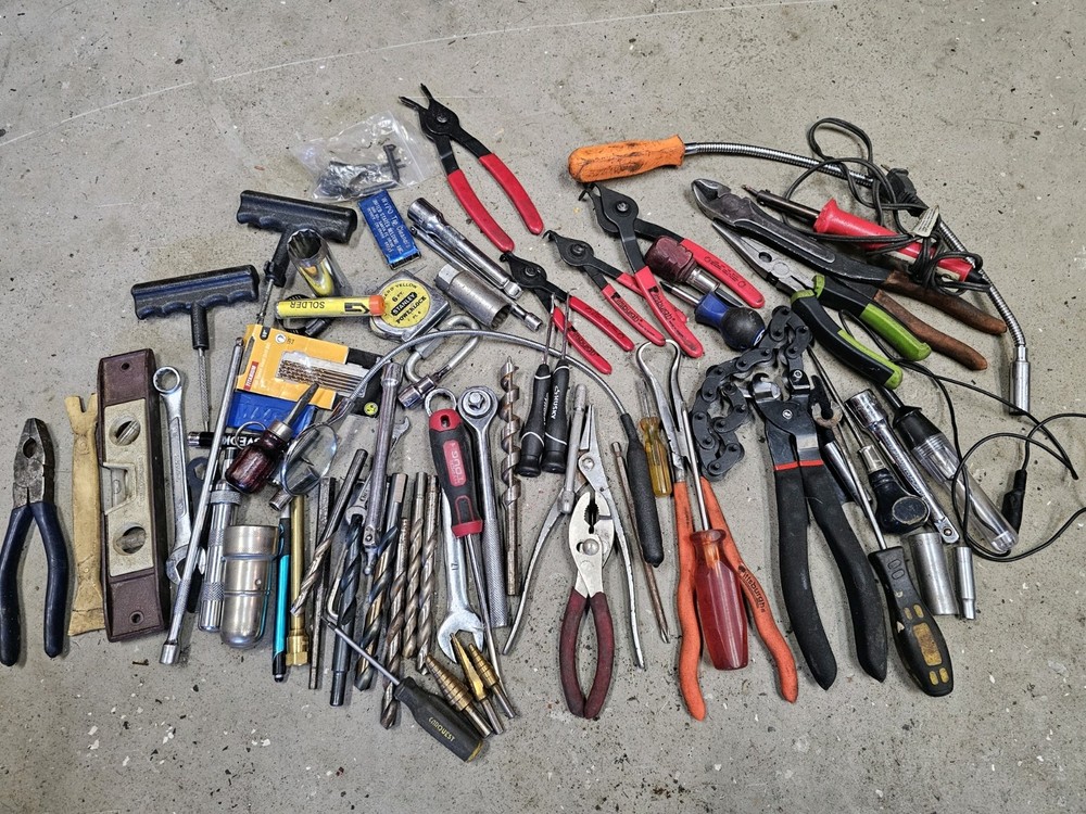 BIG Tool Lot – Screwdrivers Pliers Wrenches Torx Husky Ratchets Automotive Tools  