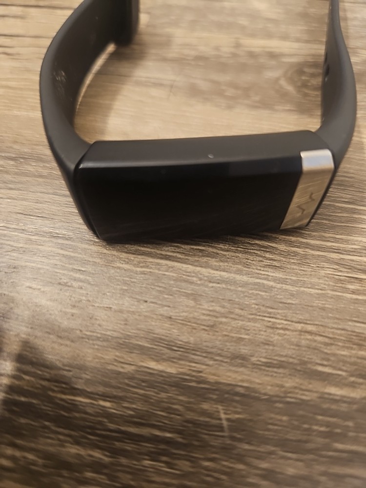 Cardiowatch WV19 Smartwatch with Black Band – Heart Rate & Fitness Tracking