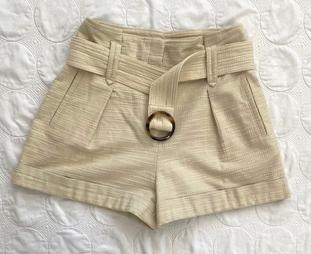 Sézane Beige Textured High- Waisted Shorts with Tortoiseshell Belt EU FR36 US4
