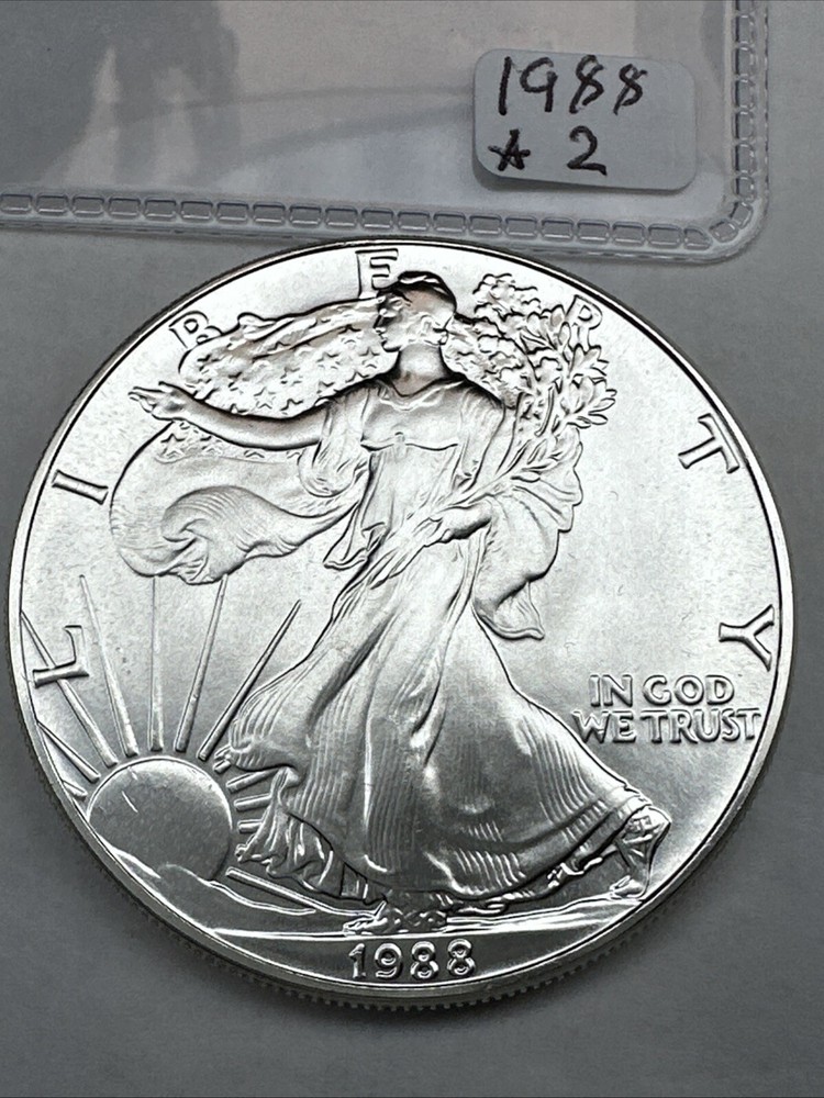1988 American Silver Eagle Brilliant Uncirculated 1oz 0.999 Fine Silver