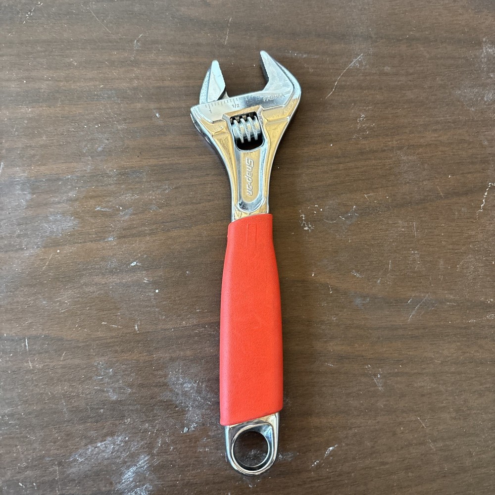 Snap-On Flank Drive 8-Inch Adjustable Crescent Wrench for Precision Grip