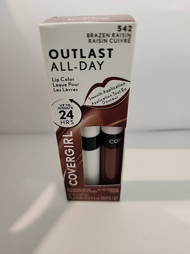 Covergirl Outlast All Day Lip Color in Brazen Raisin 542 with Topcoat New