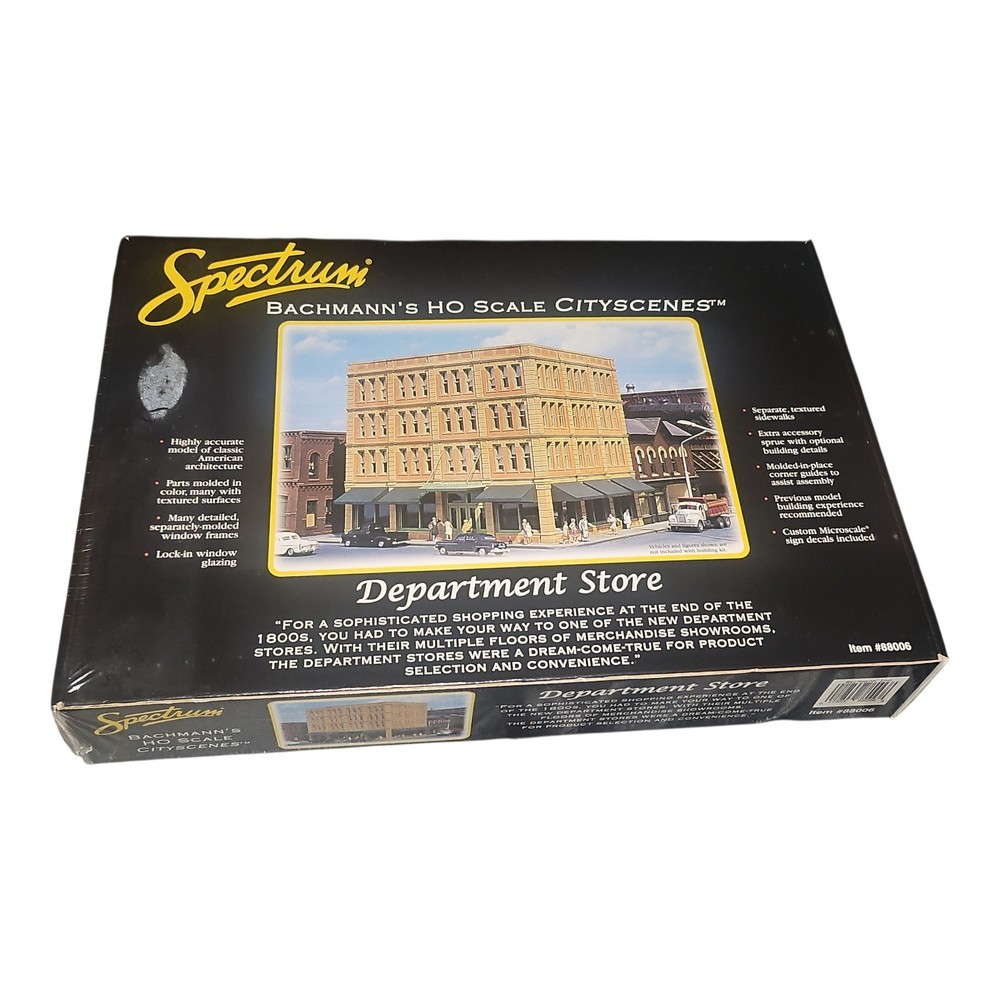 Bachmann Spectrum City Scenes HO Department 88006 Kit