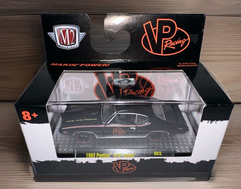 M2 Machines Castline 2023 Premium Edition R65 - 1969 Pontiac GTO Judge Black