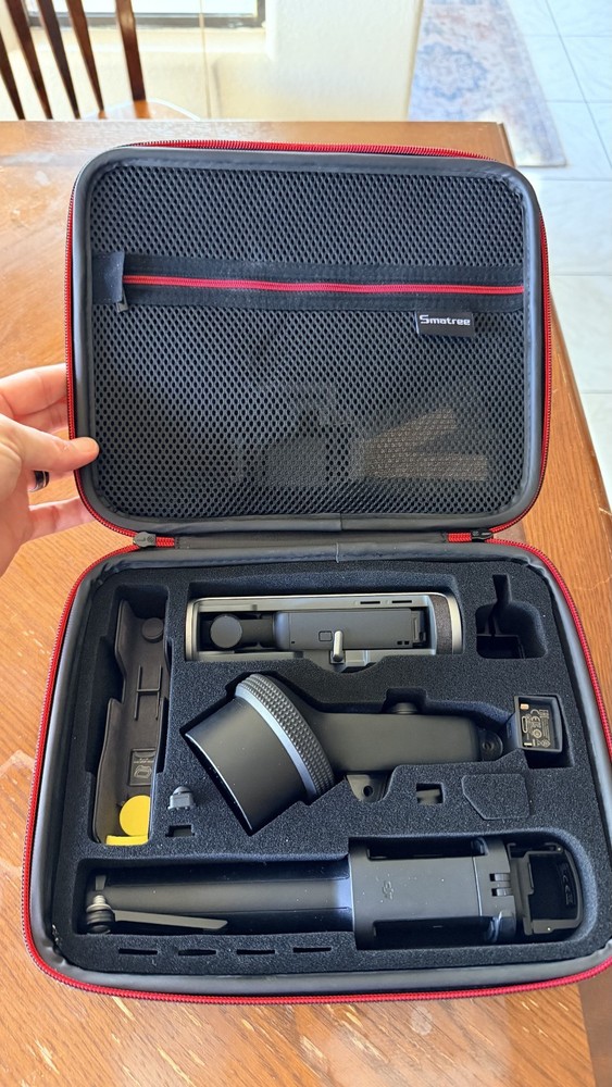 DJI Osmo Pocket  2 Creator Combo with Accessories - MINT CONDITION