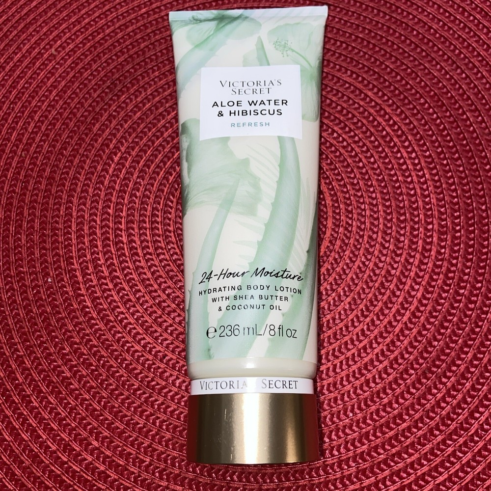 Victoria's Secret Fragrance Lotion Aloe Water & Hibiscus Limited Edition 8 Oz.