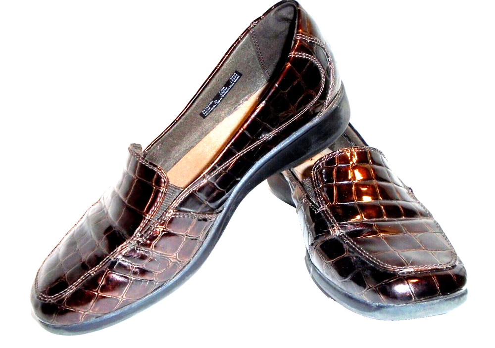 Clarks Bendables Shoes Womens 7.5 M Croc Print Loafers Wedge Brown Slip On