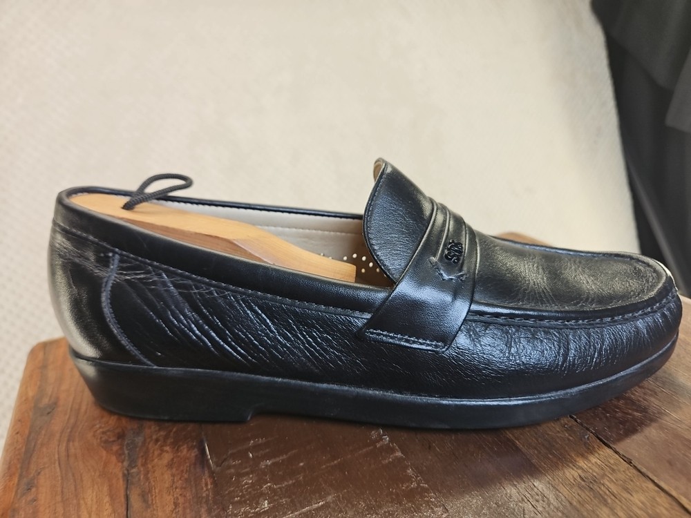 SAS Women's Black Comfort Loafers Sz. 8.5 W Beautiful Condition