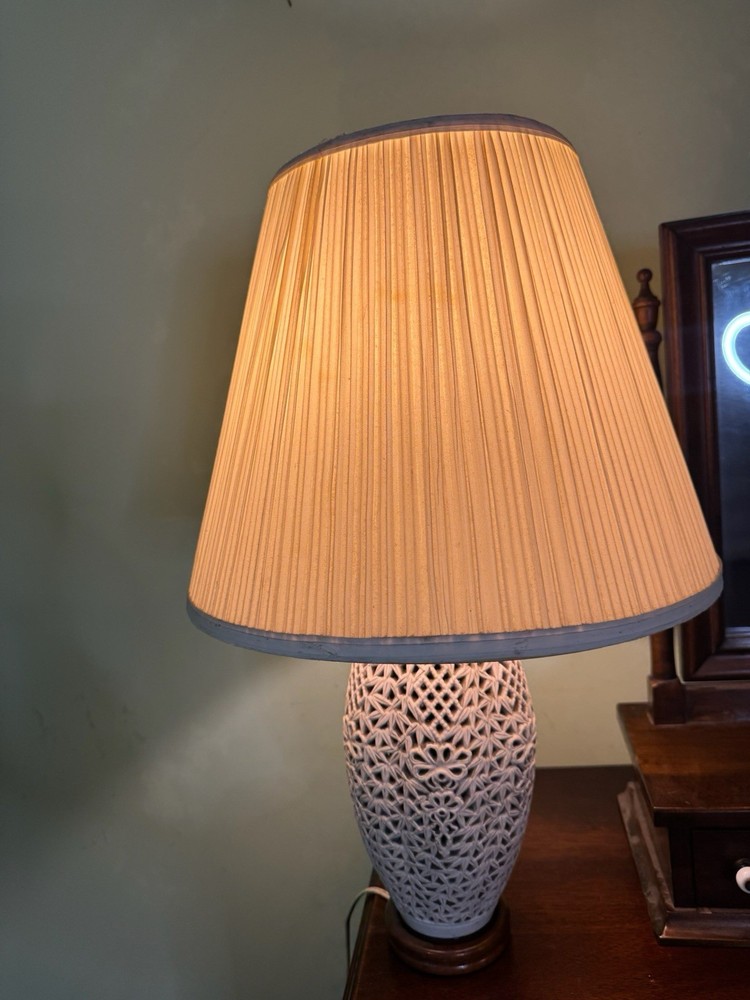Vintage Ceramic Table Lamp with Intricate Reticulated Base