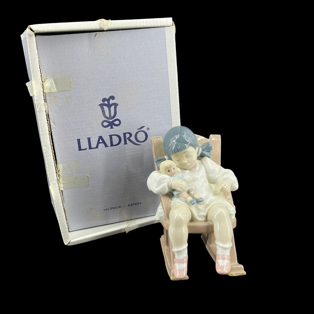 Vintage Lladro Figurine 5448 Naptime Retired Girl Doll Rocking Chair w/ Box