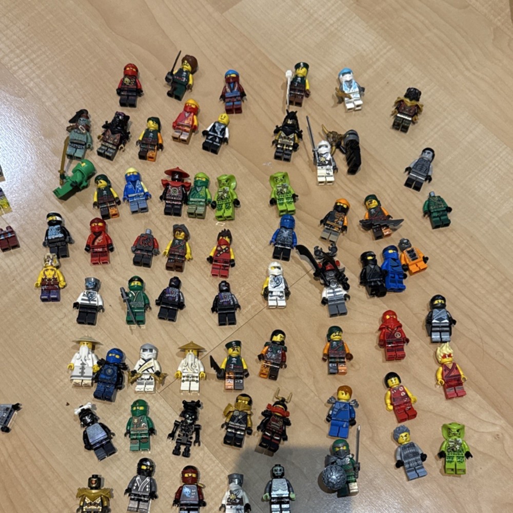 Lego Ninjago Minifgure and minfigure parts and accessories lot. Old and New ￼