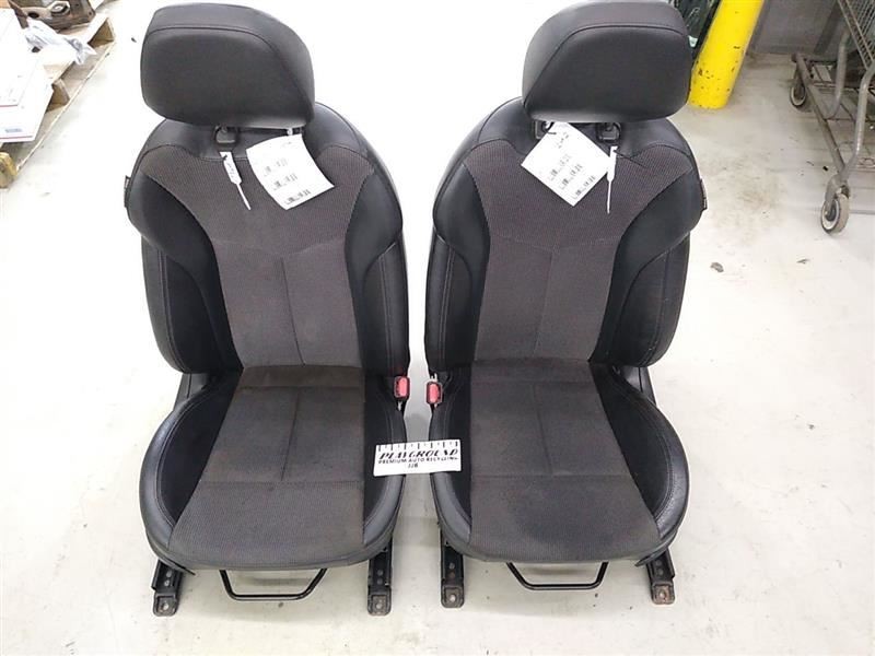 Hyundai Veloster FS Front Pair Of Cloth Bucket Seats Fits 2012 2013 2014 2015