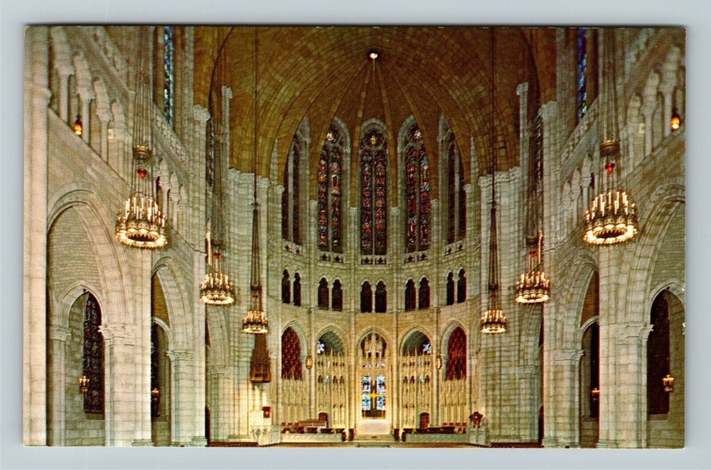 New York City NY,, The Nave The Riverside Church Vintage Souvenir Postcard