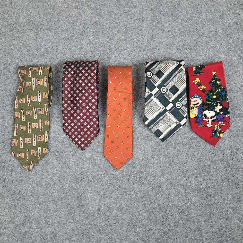 Lot of 5 men's ties