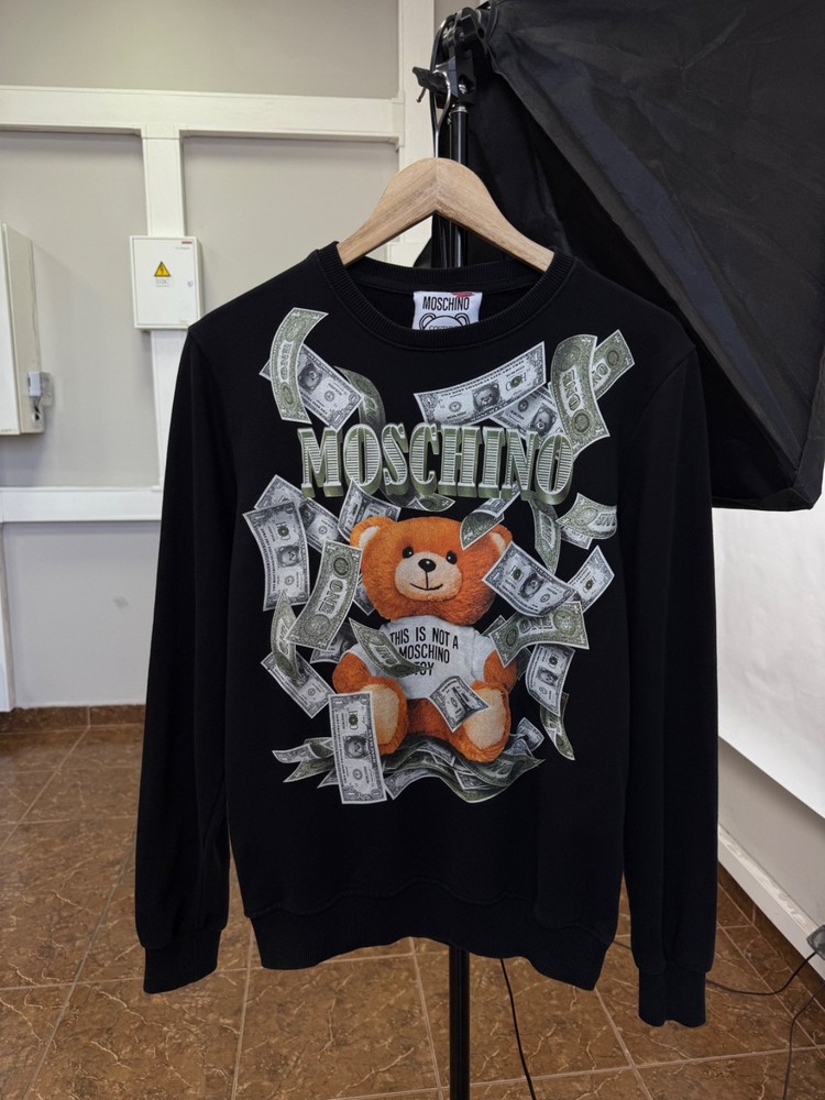 🇮🇹 Moschino Couture Milano This is Not A Toy Sweatshirt size M color Black