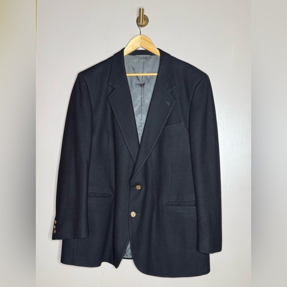 Vintage Thomas & Thomas Wool Cashmere Black Blazer Gold Crest Buttons USA