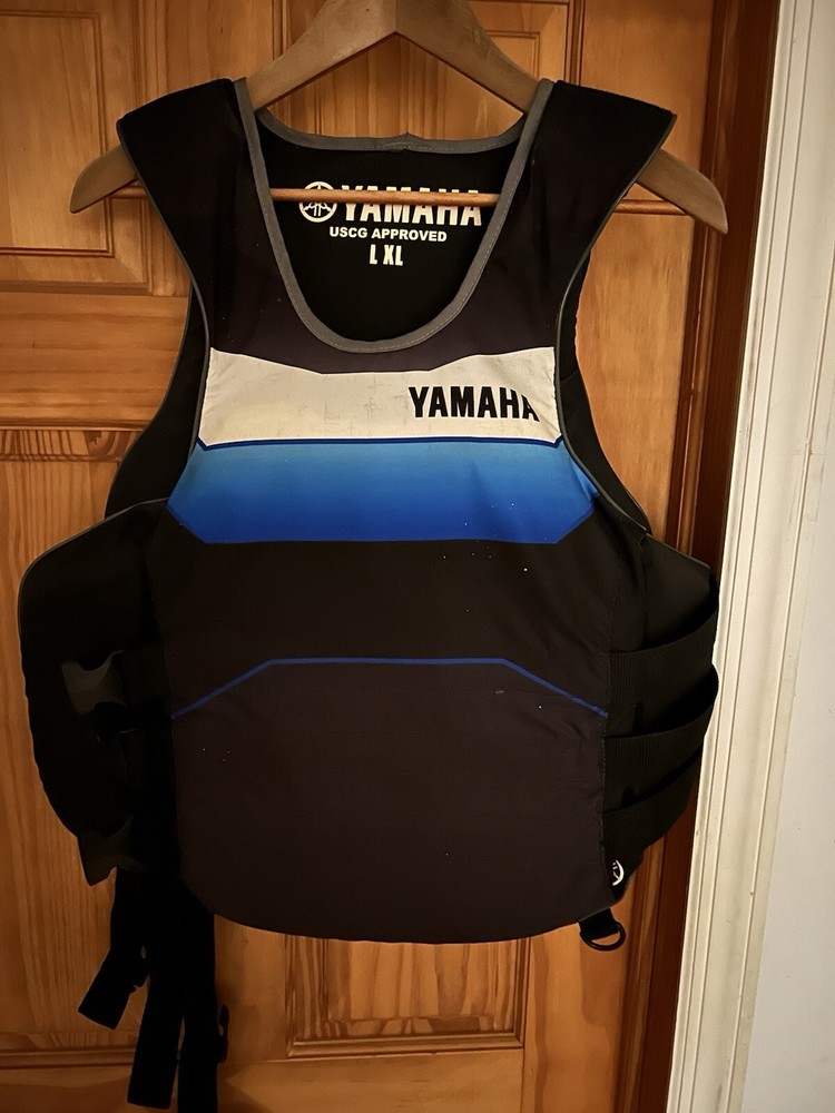 YAMAHA Side Entry Nylon Case in Blue and Black Design