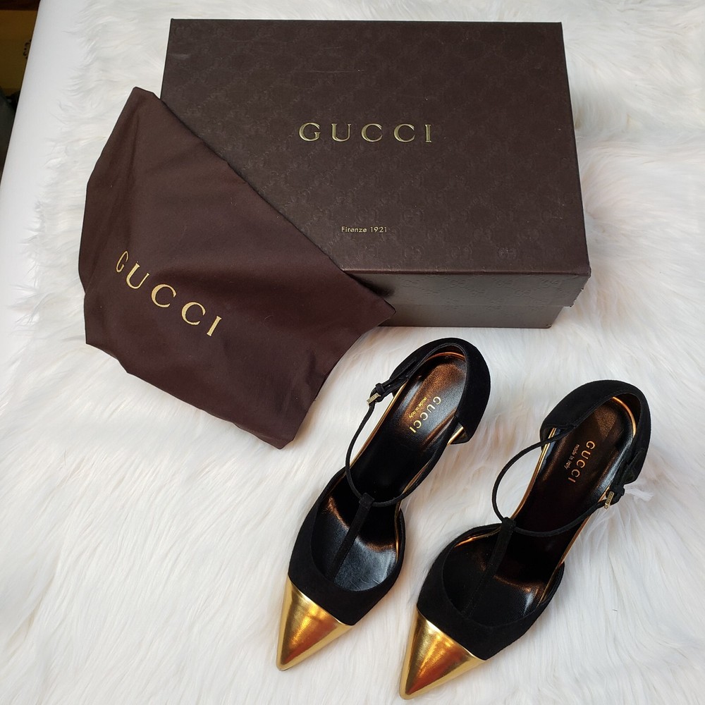 Gucci Womens Black Suede Gold Toe T-Strap Heels Size 37